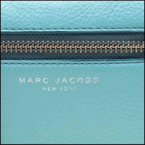 MARC JACOBS Blue Leather cross body Bag. New without tags. 💯 Authentic. - Picture 8 of 12